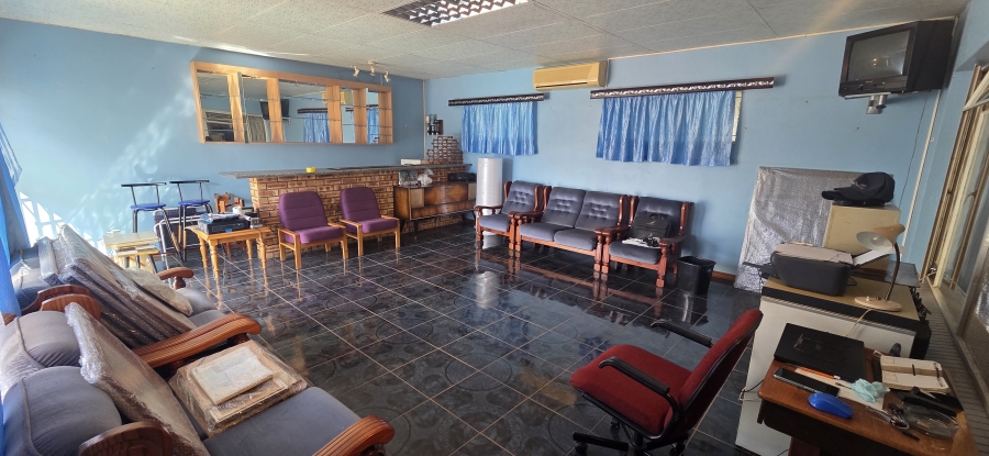 4 Bedroom Property for Sale in New Park Northern Cape